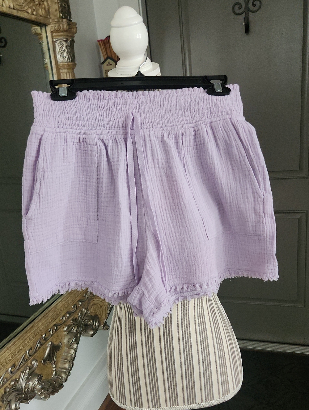 Women's Lavender Gauze Drawstring Shorts